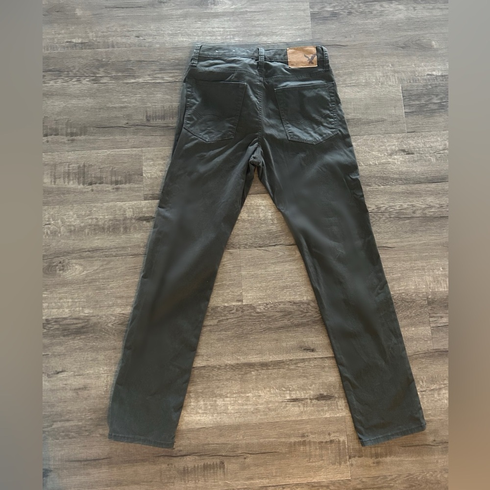 Men's American Eagle Dark Green Pants 30x32